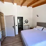 Ostria 아파트 Sarandë