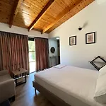 شقة Ostria ساراندا