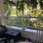 아파트 Ostria Sarandë