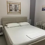 Ostria 아파트