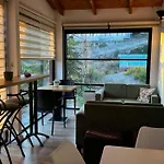 Ostria 아파트 *