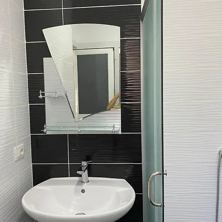 Ostria Apartment Sarande