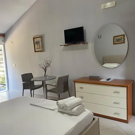 Ostria Apartment Sarande