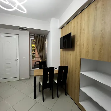 Ostria Apartment