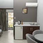 Ostria דירה