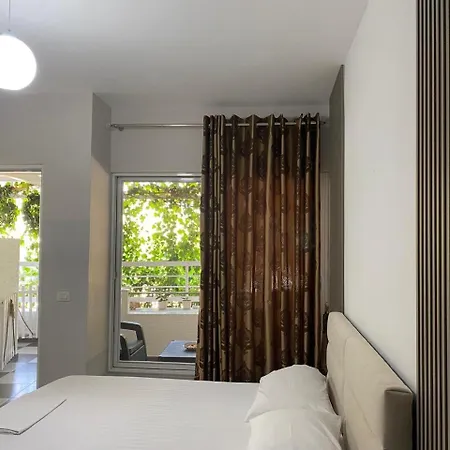Ostria Apartmán *