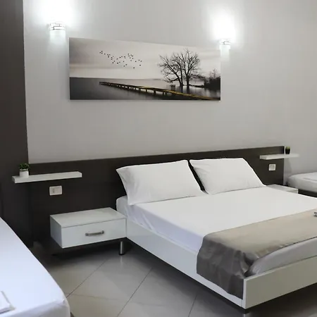 Ostria *