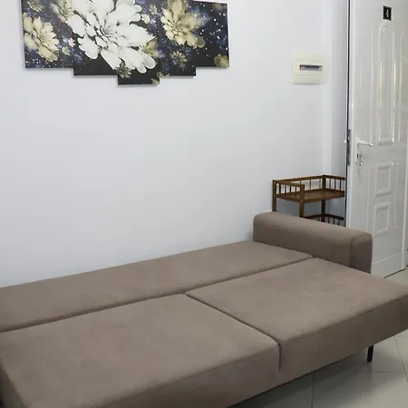 Ostria * Sarandë